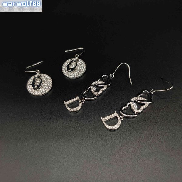 design earrings classic brass letters diamond inlaid personality 2021 sense temperament 925 female, Golden
design earrings classic brass letters diamond inlaid personality 2021 sense temperament 925 female, Golden