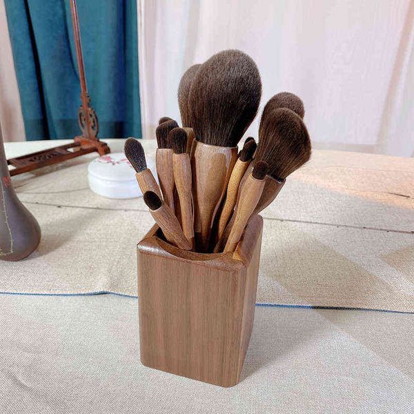 black walnut makeup brushes set cosmetic powder blush foundation eye shadow smudge make up brush beauty tools 211119
black walnut makeup brushes set cosmetic powder blush foundation eye shadow smudge make up brush beauty tools 211119