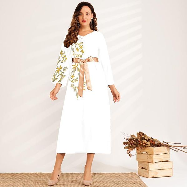 casual dresses arrival ladies summer fashion long-sleeved v-neck ethnic style gold thread embroidery loose belt long sweet dress, Black;gray
casual dresses arrival ladies summer fashion long-sleeved v-neck ethnic style gold thread embroidery loose belt long sweet dress, Black;gray