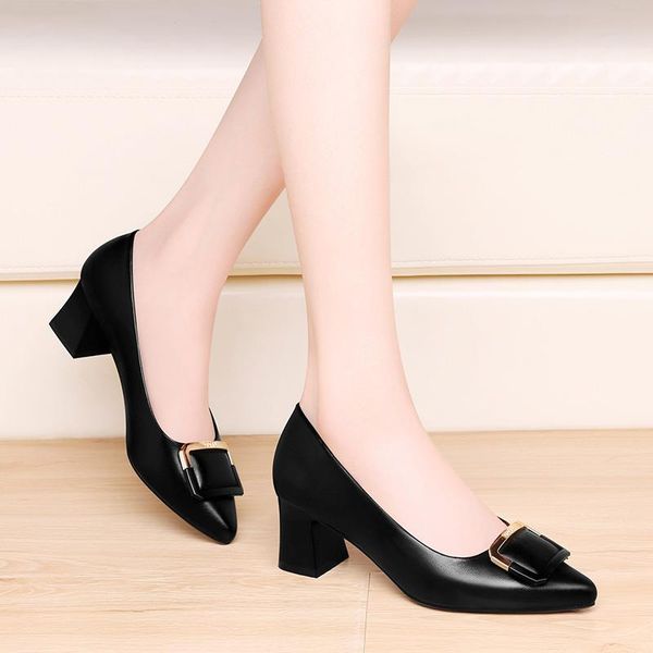 dress shoes single women's 2021 spring and autumn pointed shallow mouth thick heel work high heels mid-heel ladies slip-on, Black
dress shoes single women's 2021 spring and autumn pointed shallow mouth thick heel work high heels mid-heel ladies slip-on, Black