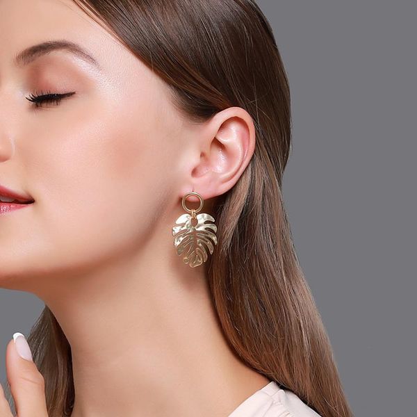 Female Metal Hollow Out Leaf Stud Earrings Retro Circular Ring Alloy Ear Drop European Leaves Shaped Party Gift Dangle Earring Jewelry Acces, Golden;silver
Female Metal Hollow Out Leaf Stud Earrings Retro Circular Ring Alloy Ear Drop European Leaves Shaped Party Gift Dangle Earring Jewelry Acces, Golden;silver