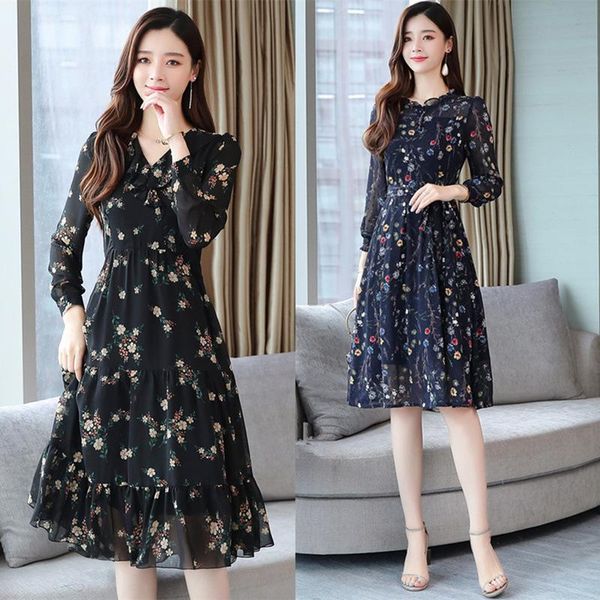 dress waist shows thin temperament autumn women 2021 spring long sleeve chiffon floral beach skirt two piece, White
dress waist shows thin temperament autumn women 2021 spring long sleeve chiffon floral beach skirt two piece, White