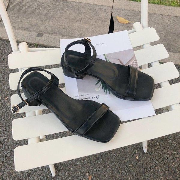 sandals 2021 european style open toe net red summer women's shoes thick heel with square head black women
sandals 2021 european style open toe net red summer women's shoes thick heel with square head black women