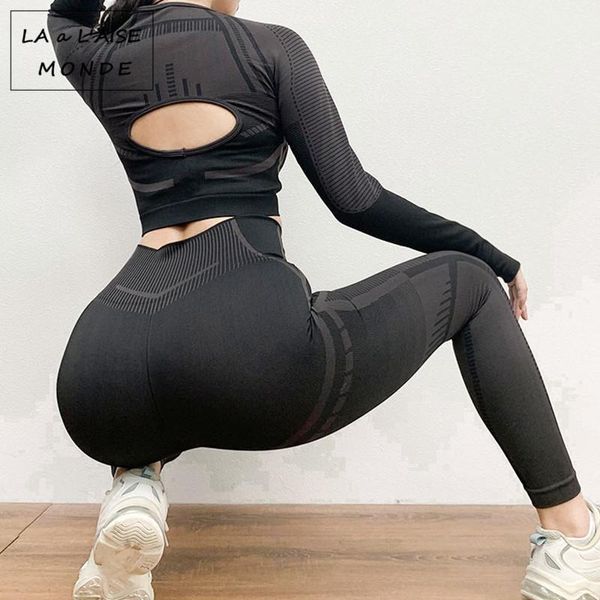 yoga outfits seamless tracksuits fitness gym clothing stretchable sets for women long sleeve and leggings set workout suits, White;red
yoga outfits seamless tracksuits fitness gym clothing stretchable sets for women long sleeve and leggings set workout suits, White;red