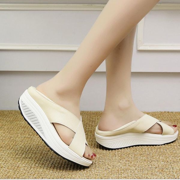 leather slippers women 2021 summer all-match outer wear beach non-slip casual two-wear sandals and, Black
leather slippers women 2021 summer all-match outer wear beach non-slip casual two-wear sandals and, Black