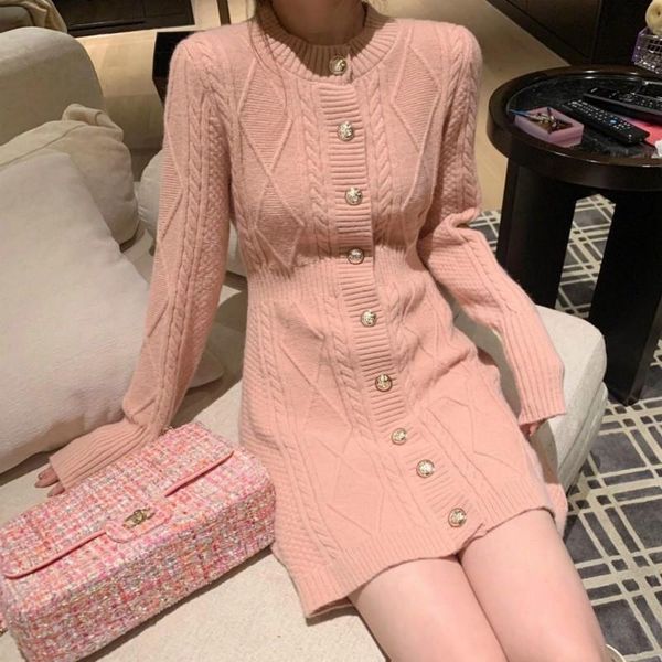 herstory 2021 spring autumn elegant o-neck single-breasted women solid sweater dress long sleeve knitted middle-length casual dresses, Black;gray
herstory 2021 spring autumn elegant o-neck single-breasted women solid sweater dress long sleeve knitted middle-length casual dresses, Black;gray