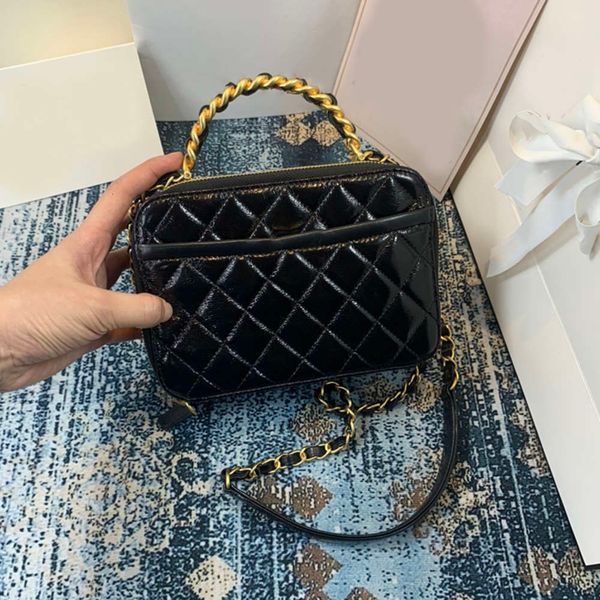 designer luxuryms. as2179 has an one-shoulder oblique bag, sheepskin, bright and wrinkled calfskin with gold metal, large-capacity space bea
designer luxuryms. as2179 has an one-shoulder oblique bag, sheepskin, bright and wrinkled calfskin with gold metal, large-capacity space bea