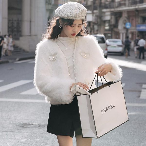 women's fur & faux 2022 autumn winter v-neck short jackets female slim outwear ladies solid color imitation coats y927, Black
women's fur & faux 2022 autumn winter v-neck short jackets female slim outwear ladies solid color imitation coats y927, Black
