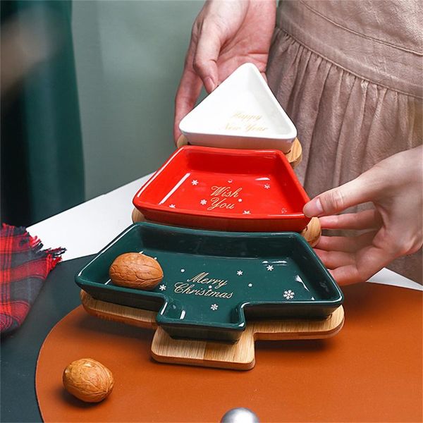 flatware sets christmas tree serving dish divided snack appetizer tray\u00a0with wood base for home party, family gathering, restaurant
flatware sets christmas tree serving dish divided snack appetizer tray\u00a0with wood base for home party, family gathering, restaurant