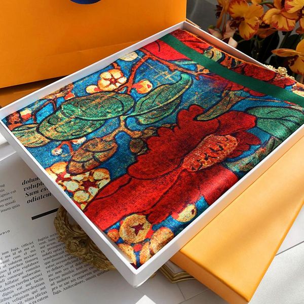 scarves women 100% real silk square scarf 110x110cm big print bandana 2021 natural headscarf neckerchief lady handmade shawls, Blue;gray
scarves women 100% real silk square scarf 110x110cm big print bandana 2021 natural headscarf neckerchief lady handmade shawls, Blue;gray