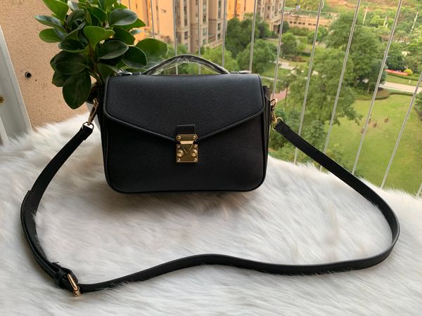 shoulder bag leather mini portable women's handbag tote fashion shopping wallet back
shoulder bag leather mini portable women's handbag tote fashion shopping wallet back