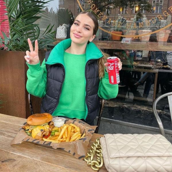 women's vests junwu autumn green black high-neck zipper quilted to keep warm both sides wear chic design vest jacket street style, Black;white
women's vests junwu autumn green black high-neck zipper quilted to keep warm both sides wear chic design vest jacket street style, Black;white