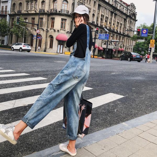 women's jeans 4xl plus big size panty women spring winter autumn 2021 feminina loose fashion thin straps denim pants female f0371, Blue
women's jeans 4xl plus big size panty women spring winter autumn 2021 feminina loose fashion thin straps denim pants female f0371, Blue