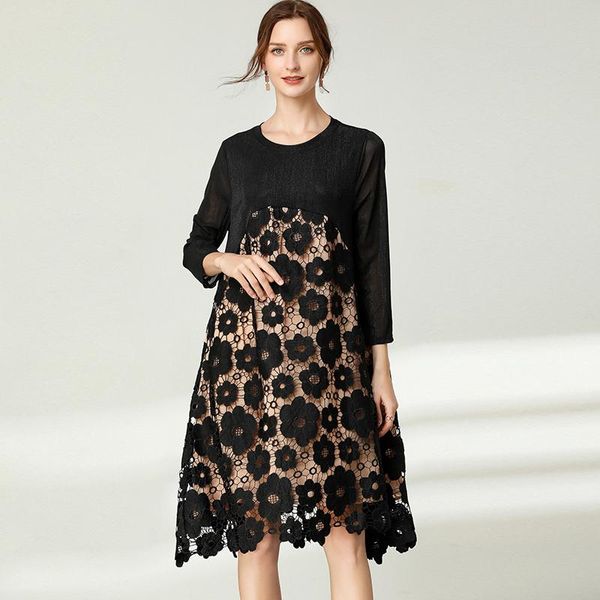 casual dresses lady lace hollow out floral embroidery autumn plus size black dress ladies 4xl, Black;gray
casual dresses lady lace hollow out floral embroidery autumn plus size black dress ladies 4xl, Black;gray