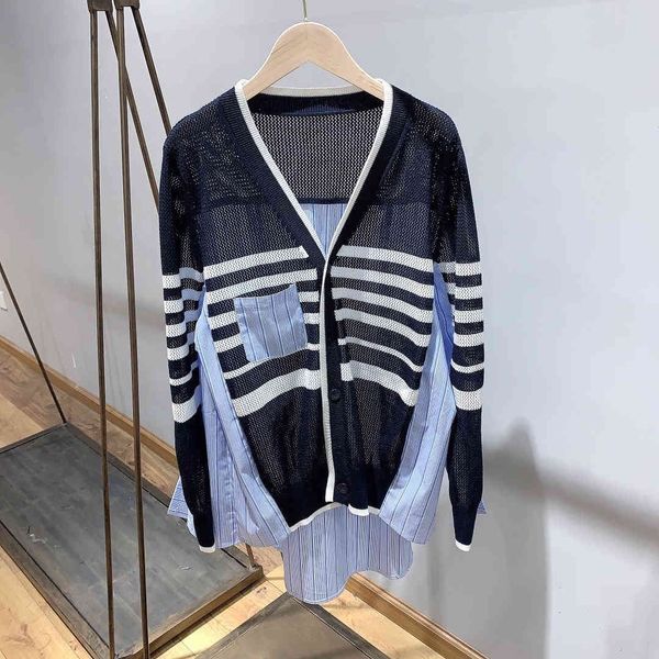 20 early autumn striped knit stitched women's thin loose design feel outer shirt coat, White
20 early autumn striped knit stitched women's thin loose design feel outer shirt coat, White