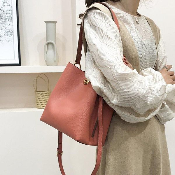 cross body purse leather luxury handbags women shoulder bags designer crossbody bag for fashion female messenger 
cross body purse leather luxury handbags women shoulder bags designer crossbody bag for fashion female messenger
