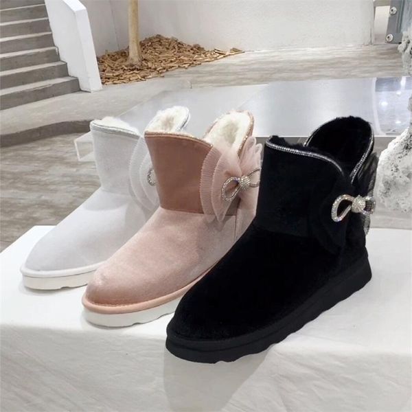 boots happyone 2021 winter women's leather suede fashion warm snow 34-41, Black
boots happyone 2021 winter women's leather suede fashion warm snow 34-41, Black