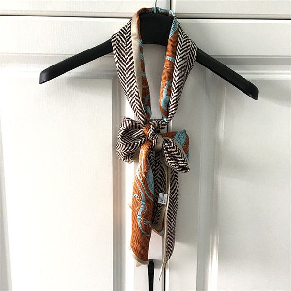 narrow silk scarf mulberry silk scarf multi-functional web celebrity same plain crepe satin double-layered multi-match ribbon, Blue;gray
narrow silk scarf mulberry silk scarf multi-functional web celebrity same plain crepe satin double-layered multi-match ribbon, Blue;gray