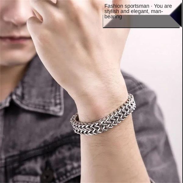 men's stainless steel bracelet personality japan and south korea jewelry atmosphere charm gift wholesale bracelets, Golden;silver
men's stainless steel bracelet personality japan and south korea jewelry atmosphere charm gift wholesale bracelets, Golden;silver