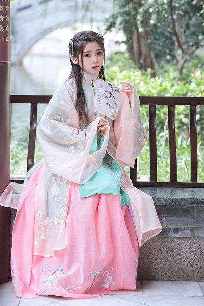 casual dresses soft light 3pcs set beautiful women's chinese style ruqun vintage gorgerous dress fine embroidery hanfu long fairy kei, Black;gray
casual dresses soft light 3pcs set beautiful women's chinese style ruqun vintage gorgerous dress fine embroidery hanfu long fairy kei, Black;gray