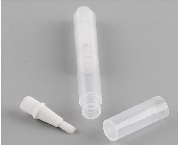 2021 3ml cosmetic press/click pen in black and white packing container for concealer cream lip gloss fast shipping
2021 3ml cosmetic press/click pen in black and white packing container for concealer cream lip gloss fast shipping