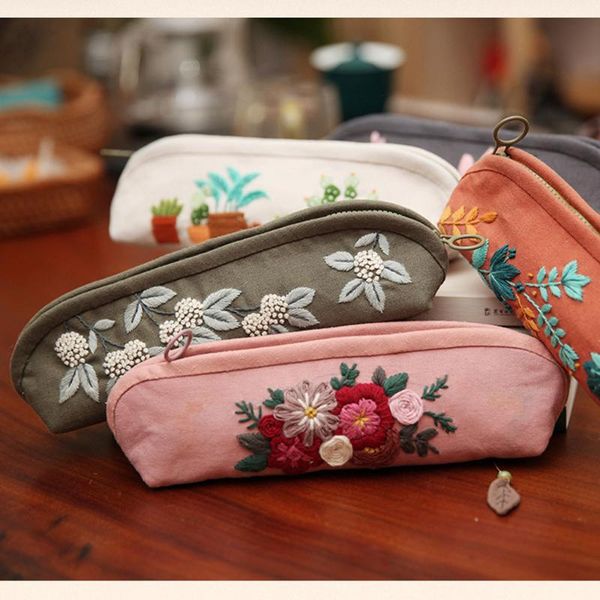 other arts and crafts diy retro lu embroidery hand-embroidered material kit cosmetic pencil jewelry admission package for students lit
other arts and crafts diy retro lu embroidery hand-embroidered material kit cosmetic pencil jewelry admission package for students lit
