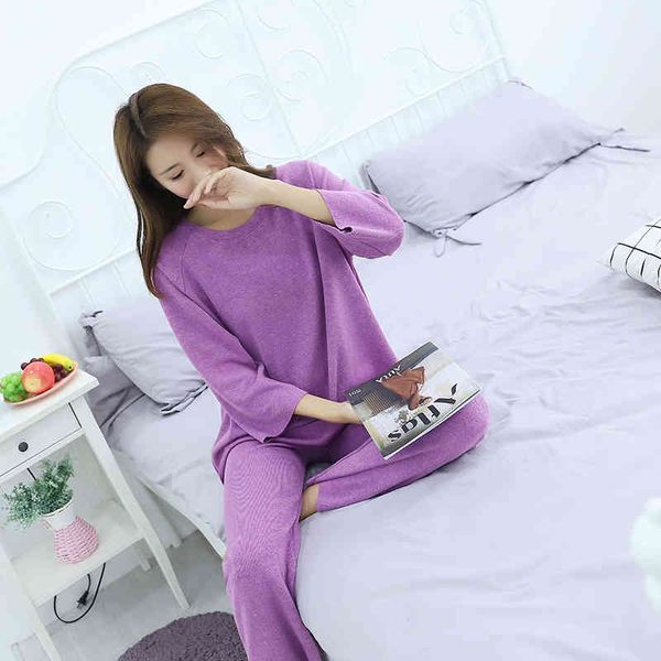 autumn and winter 2021 korean suit leisure home cloth trousers with 9-point sv can be worn out in women's loose large pajamas, Gray
autumn and winter 2021 korean suit leisure home cloth trousers with 9-point sv can be worn out in women's loose large pajamas, Gray