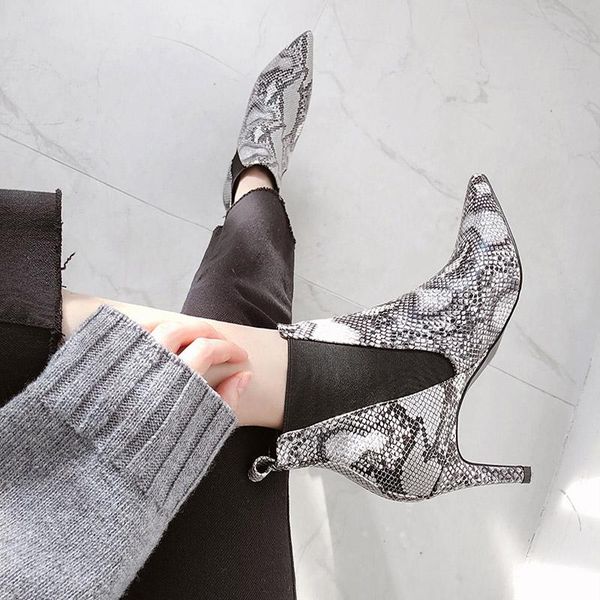 boots high heel short women nice autumn and winter joker plus velvet women's shoes pointed thin documentary, Black
boots high heel short women nice autumn and winter joker plus velvet women's shoes pointed thin documentary, Black
