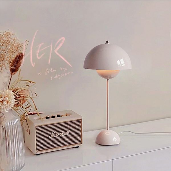 danish flower bud mushroom long light wedding table bedside dowry lamp bedroom decoration red
danish flower bud mushroom long light wedding table bedside dowry lamp bedroom decoration red