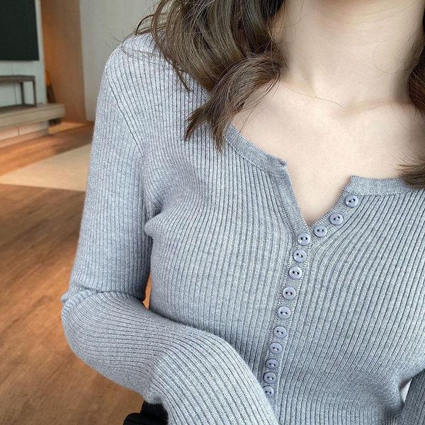 women's sweaters v-neck sweater women 2021 scheming inner-fitting slim bottoming shirt autumn and winter western style knitted top, White;black
women's sweaters v-neck sweater women 2021 scheming inner-fitting slim bottoming shirt autumn and winter western style knitted top, White;black