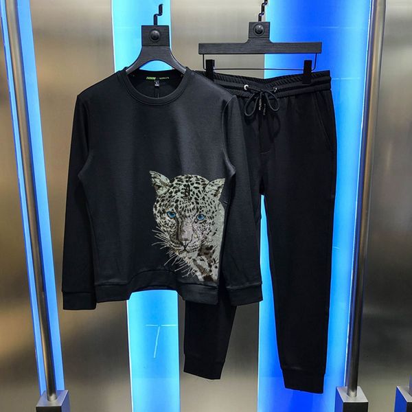 men's tracksuits breathing luxury mode drilling leopard sweat sweatshirt velvet winter male training sets jhse, Gray
men's tracksuits breathing luxury mode drilling leopard sweat sweatshirt velvet winter male training sets jhse, Gray