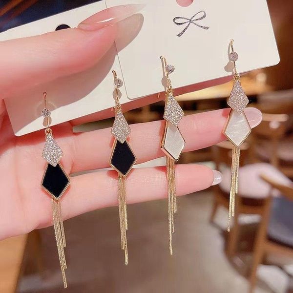 dangle & chandelier summer 2021 bohemian ladies elegant gemstone diamond tassel white black exaggerated temperament earrings qj031, Silver
dangle & chandelier summer 2021 bohemian ladies elegant gemstone diamond tassel white black exaggerated temperament earrings qj031, Silver