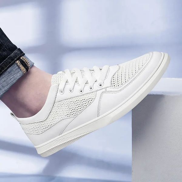 2021 designer running shoes for men women black white fashion womens trainers breatheable outdoor sports sneakers size 37-44 16, White;red
2021 designer running shoes for men women black white fashion womens trainers breatheable outdoor sports sneakers size 37-44 16, White;red
