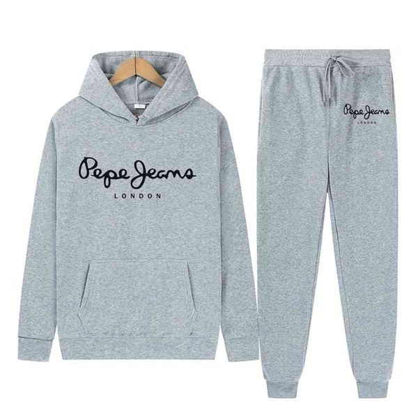 2021 fashion new two-piece hoodie + pants printed ladies hooded sportswear brand set, Black
2021 fashion new two-piece hoodie + pants printed ladies hooded sportswear brand set, Black