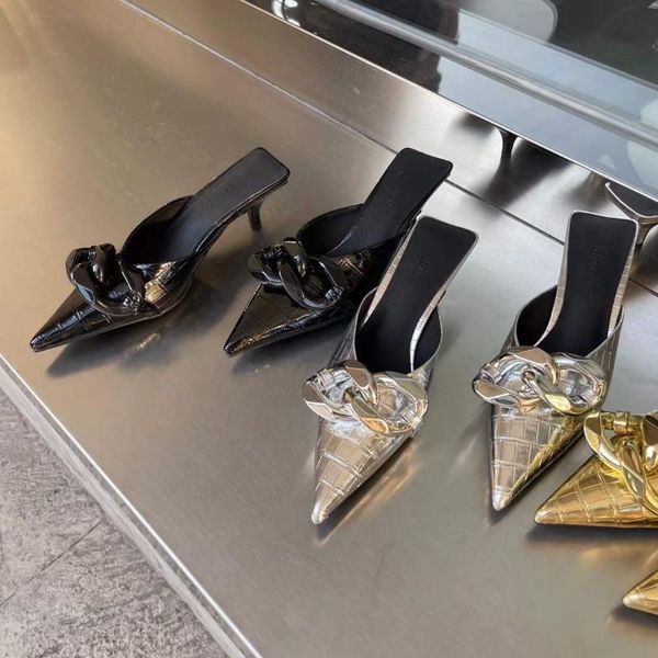 gold/silver/black women slippers pointed toe metal chain shallow slip on slides casual summer flip flops shoes woman
gold/silver/black women slippers pointed toe metal chain shallow slip on slides casual summer flip flops shoes woman