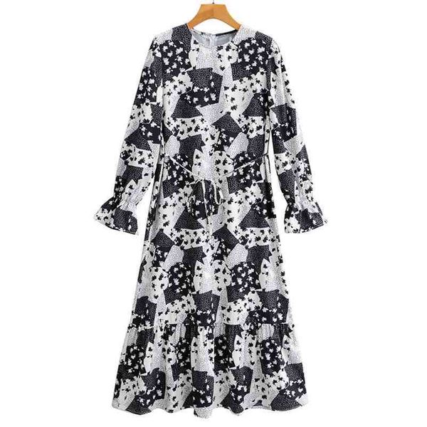 summer women long dress section ladies' o-neck sleeve mono print dresses female streetwear 210524, Black;gray
summer women long dress section ladies' o-neck sleeve mono print dresses female streetwear 210524, Black;gray