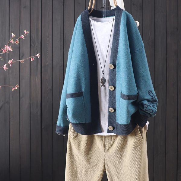 women's sweaters for autumn and winter core spun yarn button knitted cardigan commuting relaxed leisure literature art, White;black 
women's sweaters for autumn and winter core spun yarn button knitted cardigan commuting relaxed leisure literature art, White;black