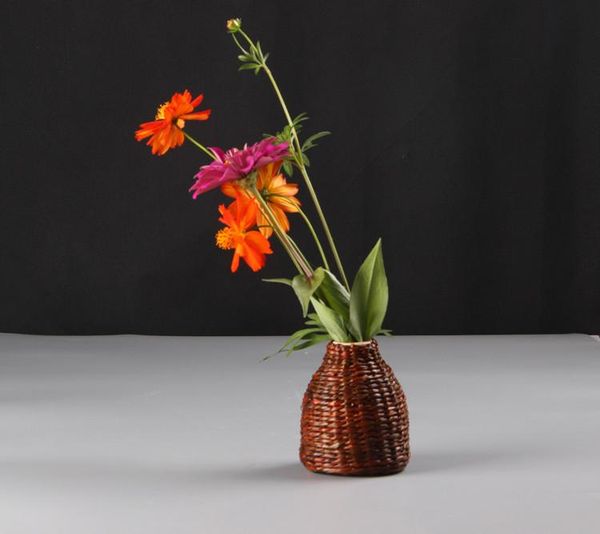 japanese ceramics pottery table vase flower straw weaving water arrangement, deskfloral handmade crafts home decor vases
japanese ceramics pottery table vase flower straw weaving water arrangement, deskfloral handmade crafts home decor vases