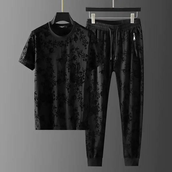 2021summer printed men's flocking floral slim sports casual suit short-sleeved fashion trend two-piece sportswear for men gym clothing, White;black
2021summer printed men's flocking floral slim sports casual suit short-sleeved fashion trend two-piece sportswear for men gym clothing, White;black
