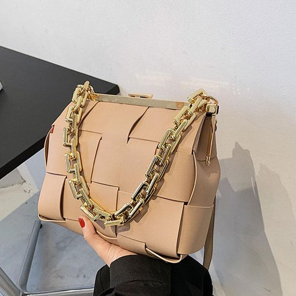 evening bags high-quality crude chain shoulder bag summer female woven fashion leather handbags 2021 luxury crossbody women
evening bags high-quality crude chain shoulder bag summer female woven fashion leather handbags 2021 luxury crossbody women