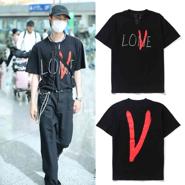luxury brand t shirt wang yibo's short sleeved v and lone graffiti love cursive limited t-shirt couple fashion yuan, White;black
luxury brand t shirt wang yibo's short sleeved v and lone graffiti love cursive limited t-shirt couple fashion yuan, White;black