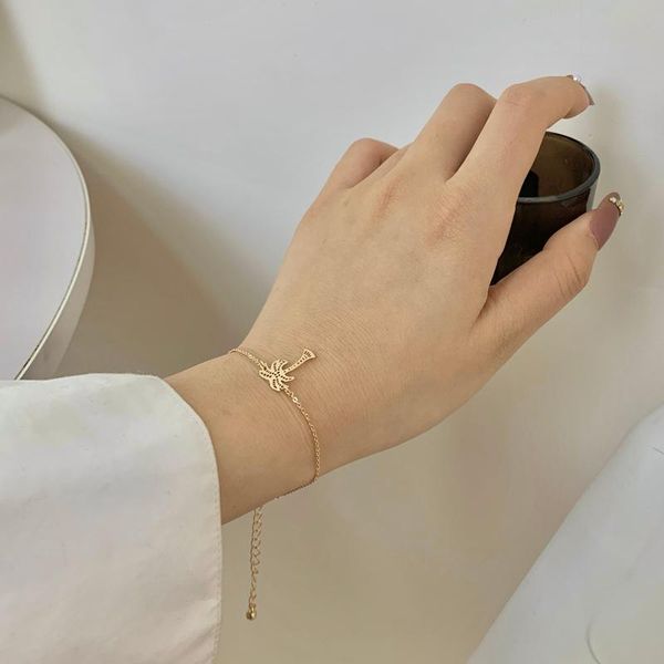 link, chain modern jewelry bracelet 2021 design selling leaves pineapple tree charm for girl lady gifts, Black
link, chain modern jewelry bracelet 2021 design selling leaves pineapple tree charm for girl lady gifts, Black