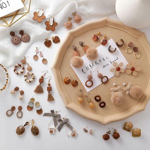 stud retro style sweet brown earrings geometric round cool acrylic cute for female daily accessories, Golden;silver
stud retro style sweet brown earrings geometric round cool acrylic cute for female daily accessories, Golden;silver