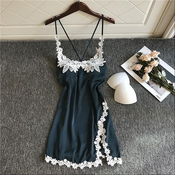 fashion nightdress silk robe women sleepwear nightgown u neck lace night dress lingerie for female homewear, Black;red
fashion nightdress silk robe women sleepwear nightgown u neck lace night dress lingerie for female homewear, Black;red