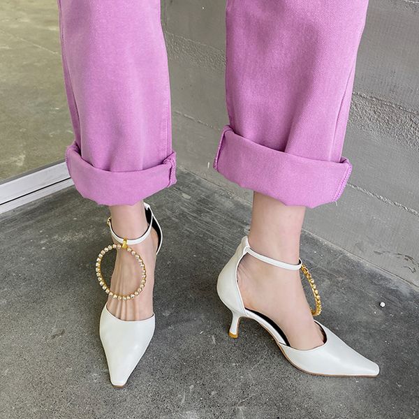 2021 new women pumps fashion thin high heels sandals high heels shoes for woman pointed toe ladies rhinestone ring pumps, Black
2021 new women pumps fashion thin high heels sandals high heels shoes for woman pointed toe ladies rhinestone ring pumps, Black