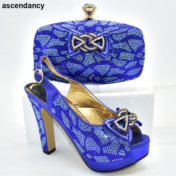 latest nigerian women wedding shoes and bag set decorated with rhinestone high heel matching bags dress, Black
latest nigerian women wedding shoes and bag set decorated with rhinestone high heel matching bags dress, Black