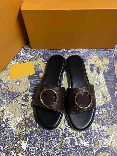2021 new classic ladies sandals, designer fashion casual slippers, summer slide with box 35, Black
2021 new classic ladies sandals, designer fashion casual slippers, summer slide with box 35, Black