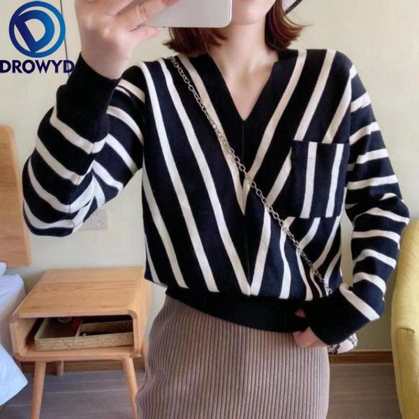 women's sweaters striped pullovers sweater women 2021 fall soft cotton loose knitted tide v-neck thick winter korean casual simple chic, White;black
women's sweaters striped pullovers sweater women 2021 fall soft cotton loose knitted tide v-neck thick winter korean casual simple chic, White;black