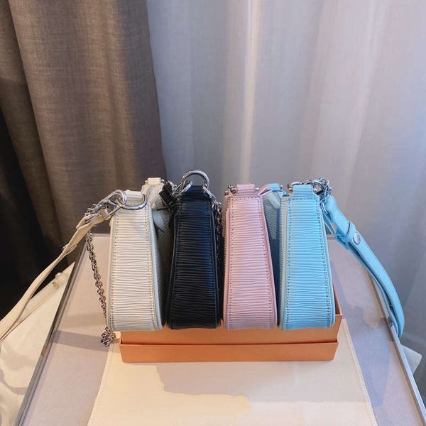 women crossbody bags luxury striped purses hobos fashion shoulder chain bag stripes small lady flaps with letters plain color white black
women crossbody bags luxury striped purses hobos fashion shoulder chain bag stripes small lady flaps with letters plain color white black