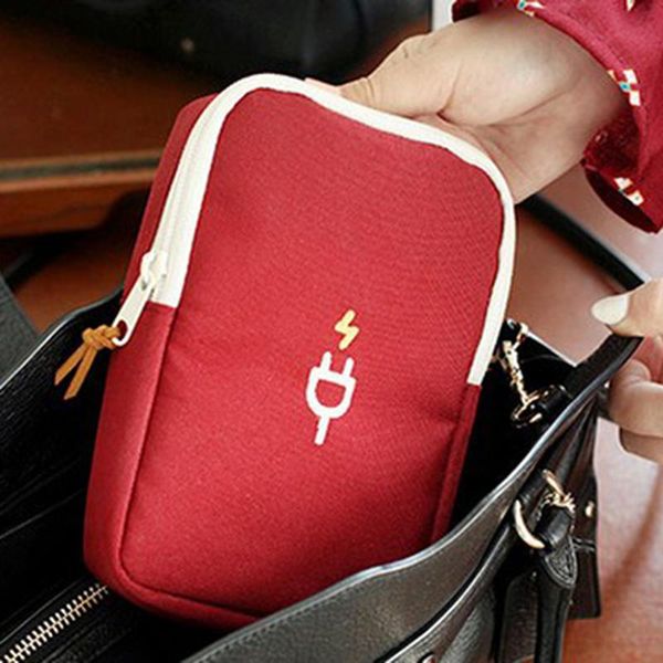 toiletry kits 2021 digital storage bag mobile phone data cable charger fingertips package cute zipper portable zip lock organizer case
toiletry kits 2021 digital storage bag mobile phone data cable charger fingertips package cute zipper portable zip lock organizer case